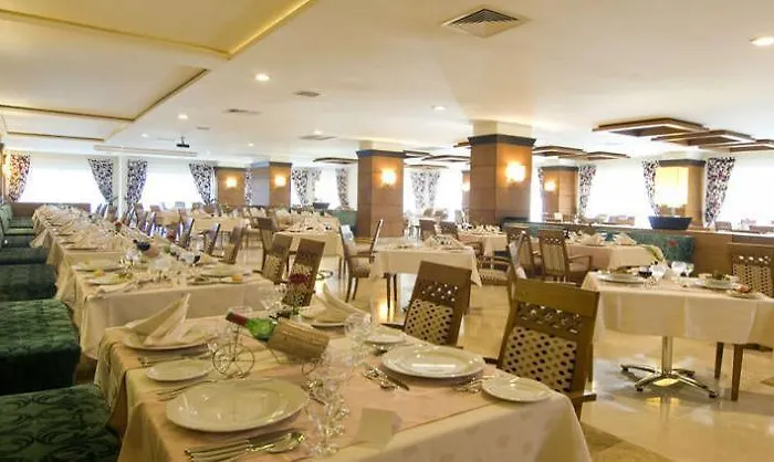 Iberotel Serra Palace מלון 4*