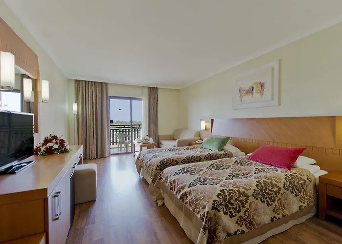 Iberotel Serra Palace 4* אנטליה