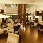 ホテル Iberotel Serra Palace 4*